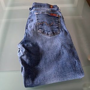 7 for all mankind comfortable cropped jeans, size 26